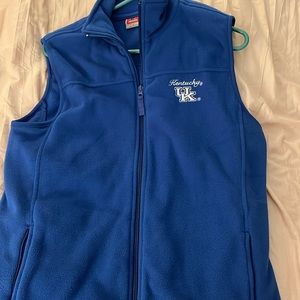 Kentucky wildcats vest